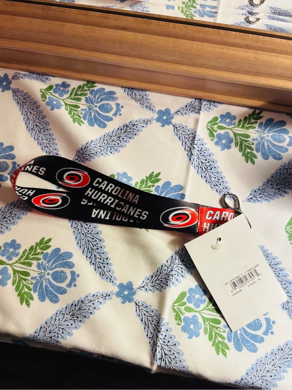 NWT Wincraft Carolina Hurricanes Lanyard Key Strap